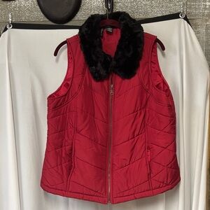 New Directions Red Vest with Black Faux Fur Collar
